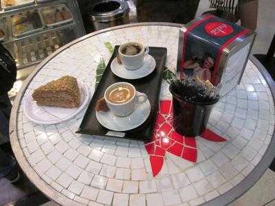 Doceira Holandesa - Shopping Metro Santa Cruz