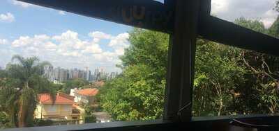 Confraria Queijo E Vinho