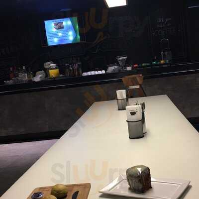 Trampolim Startup Café