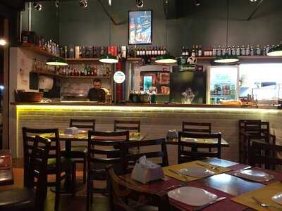 Seu Gois Bar & Grill