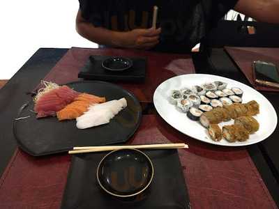 Max Sushi