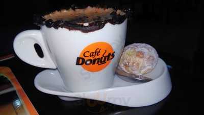 Cafe Donuts