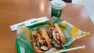 Subway Anhaia Mello