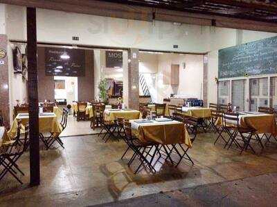 Bar E Restaurante Calcadas Mineiro