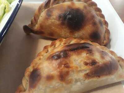 La Guapa Empanadas Artesanais E Café - Berrini