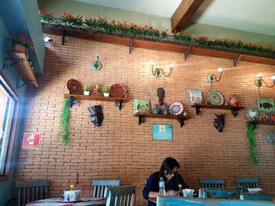 Cevicheria Y Los Otros