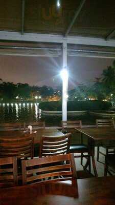 Restaurante Bandeja Dourada