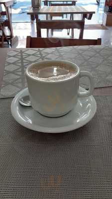 Confeitaria E Lancheria El Shadai