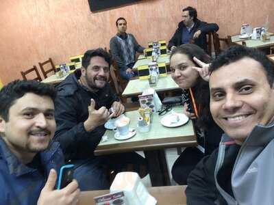 Dguste Cafe E Salada