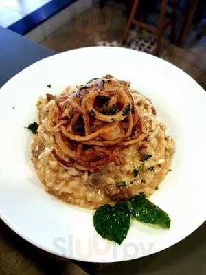 Lenine Bistro & Rotisserie