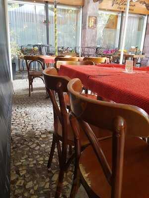 Valentina Café & Bistrot