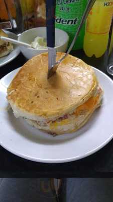 Lancheria E Sorveteria Santos