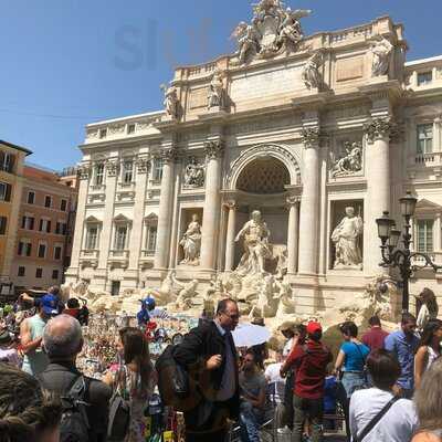 Fontana De Trevi