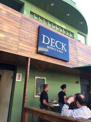 Deck Bistrot & Bar