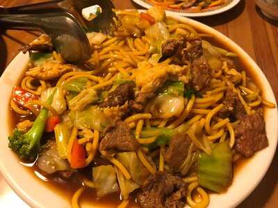 Lucky Culinária Chinesa