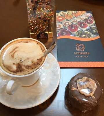 Café Louzieh