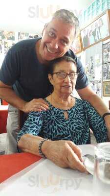 Ed Carnes Restaurante