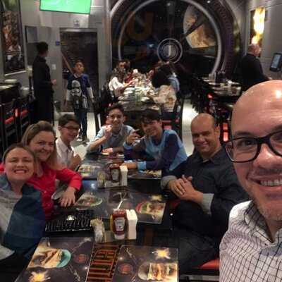 Jeti's Burger & Grill