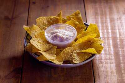 La Buena Onda Fast Casual