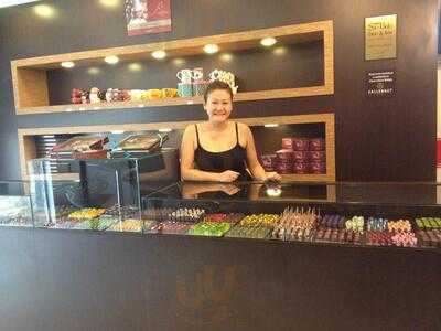 Renata Arassiro Chocolates