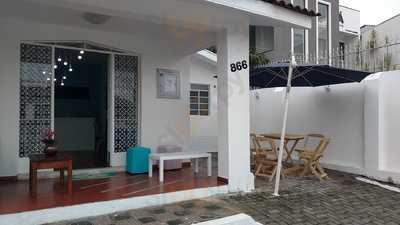 Cake House Confeitaria Artesanal