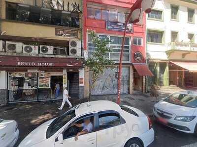 Mezzanino Grill & Café