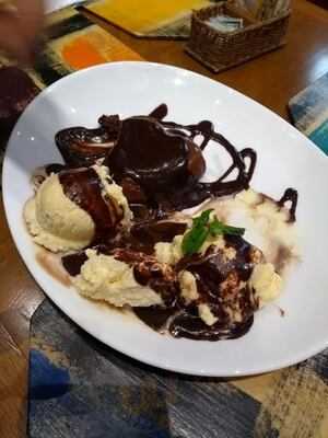 Trio Gourmet Restaurante