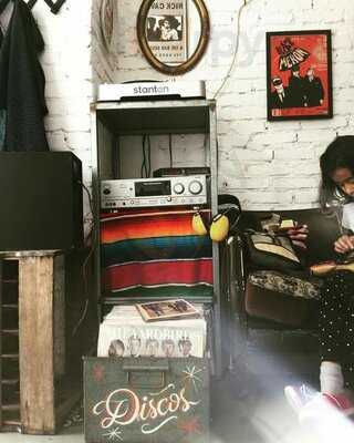 A Dama E Os Vagbundos Bar