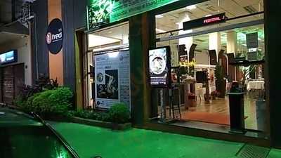 Mr. Fred Grelhados & Cia