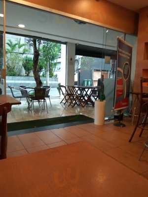 Casa Do Pao De Queijo