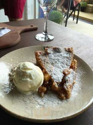 Monica Dajcz Gastronomioa