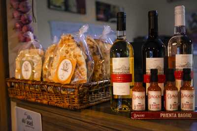 Calabria's Pizzaria E Chopparia