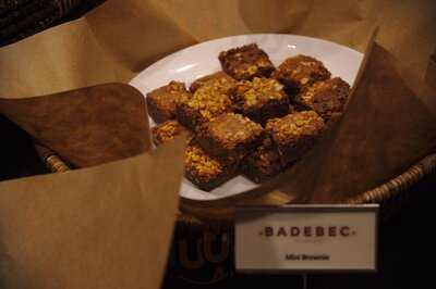 Badebec Clarion Faria Lima