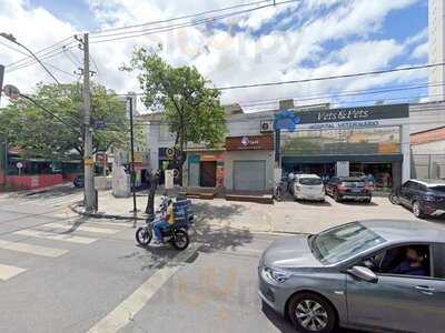 Jah Do Acai / Penguins