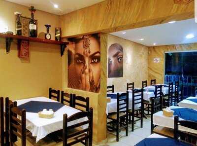 Layalina Restaurante (comida Árabe)