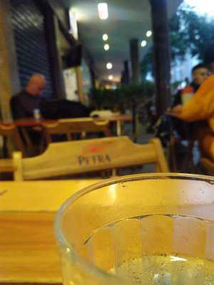 Cortás Pastéis E Espetos