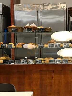 Shimura Paes E Doces