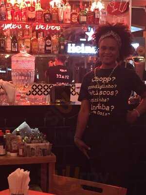 Garagem Comes E Bebes