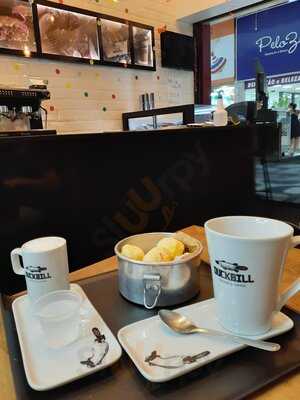 Duckbill Cookies & Coffee