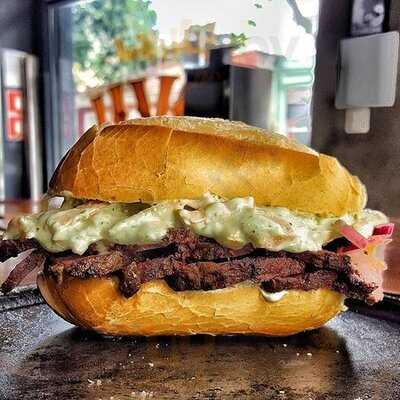 Covil 358 - Bar E Grill