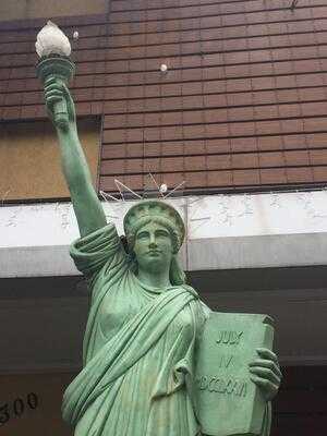 Manhattan Pães E Doces