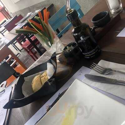 Red Cabana Del Assado