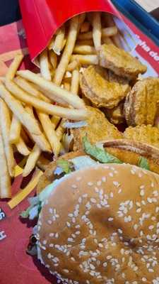 Mc Donalds Borba Gato