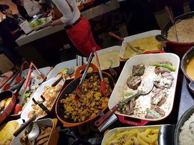 111 Cientonce Parrilla & Buffet