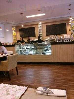 Aroma Cafe -bistro Ltda