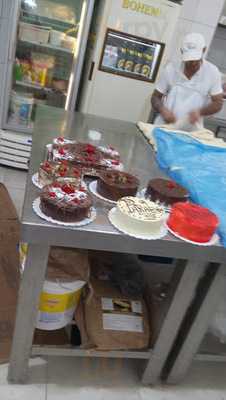 Paes E Doces Humaita