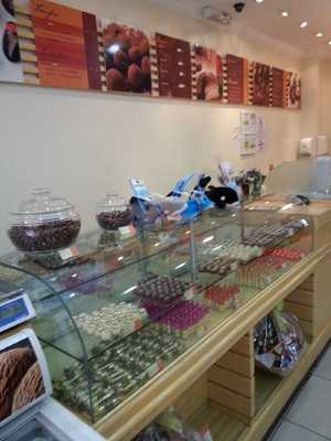 Photo 4