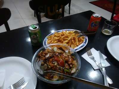 Thai Schi Comida Chinesa