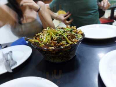 Thai Schi Comida Chinesa