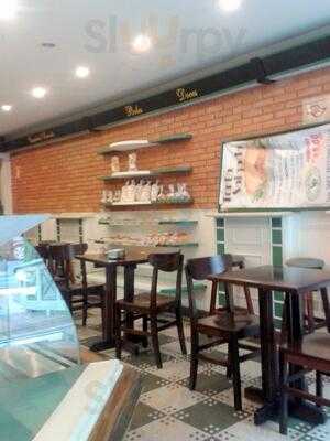 Familia Dias Confeitaria